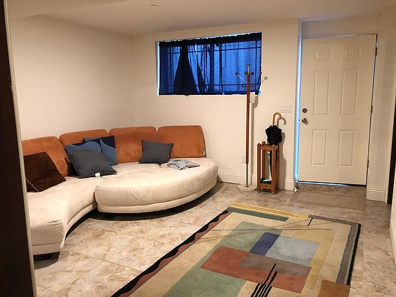 4th image of 254 Edgegrove Ave #991