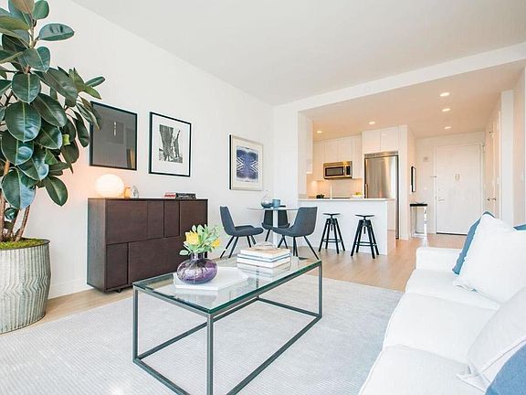 5th image of 160 Madison Ave APT 36D