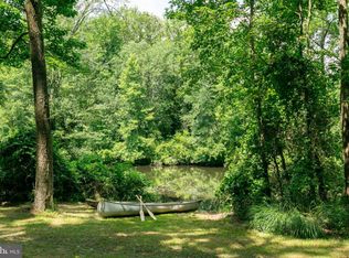 16 Vernetta Ln, Medford, NJ 08055