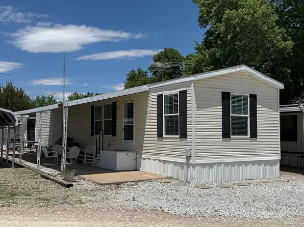 12186 Road B #B-8, Republican City, NE 68971