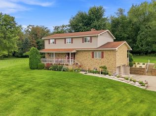 111 Paula Dr, Aliquippa, PA 15001
