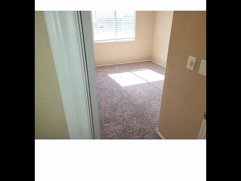 450 Richgold St — Photo 8