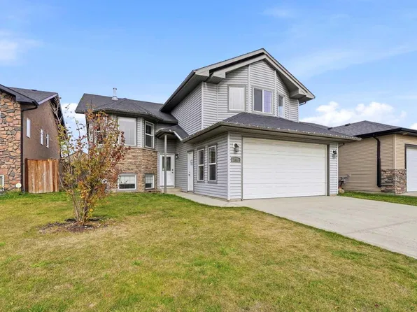 138 Jenner Cres, Red Deer, AB T4P 0E4