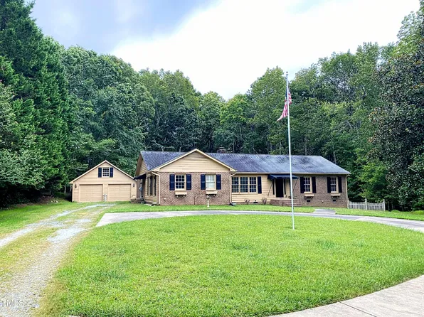 110 Bagby Ln, Bahama, NC 27503