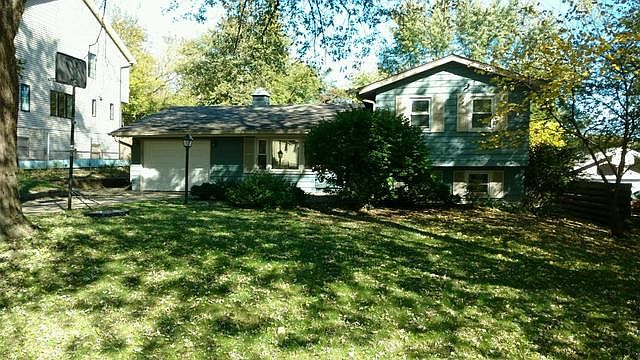 1st image of 22W500 Birchwood Dr