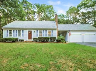 35 Pine St, Sandwich, MA 02563