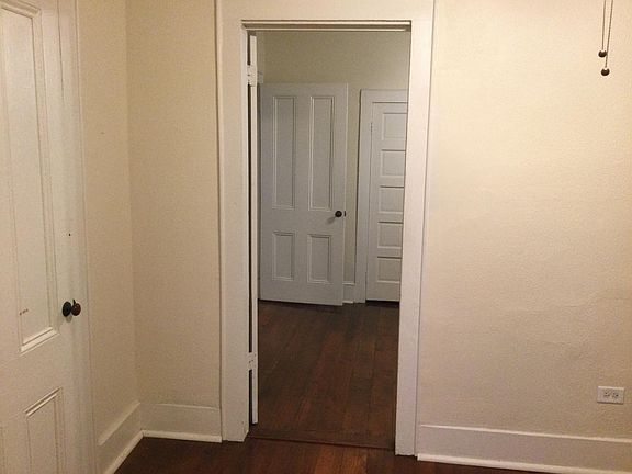 5th image of 1213 Saint Mary St