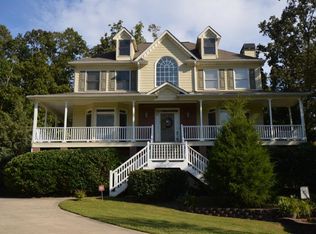17 Fox Meadow Ct, Euharlee, GA 30145