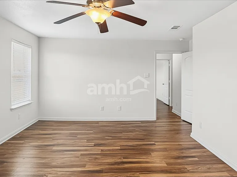4709 Merchant Trl — Photo 11