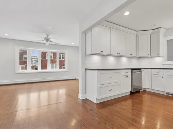 22 Fox Place image 7 of 23