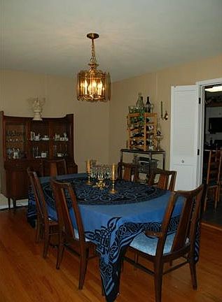 2nd image of 1671 Prestonpark Ln