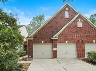 64 S Piper Trce, Spring, TX 77381