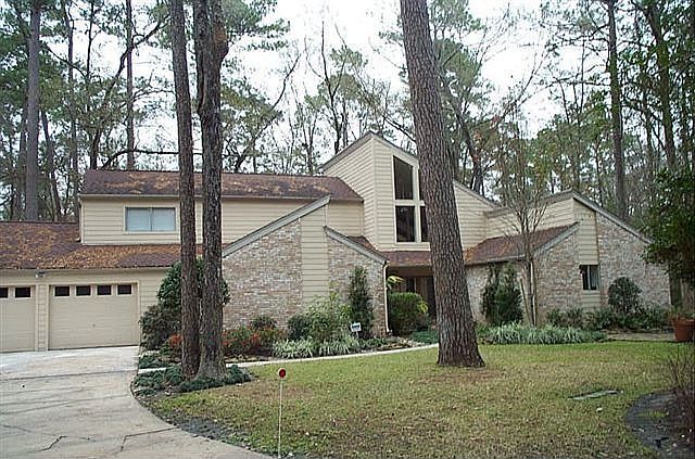 1st image of 2407 Kings Forest Dr