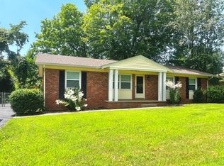 725 Shawnee Way, Bowling Green, KY 42103