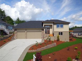 515 Horizon Dr, Kalama, WA 98625