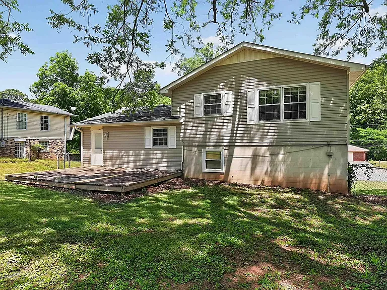 516 Argonne Dr — Photo 18