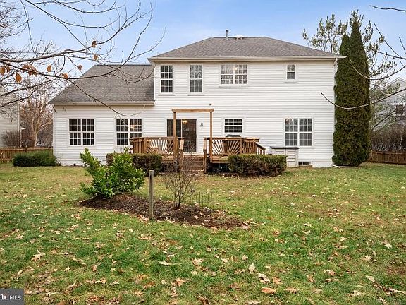5th image of 43119 Arundell Ct