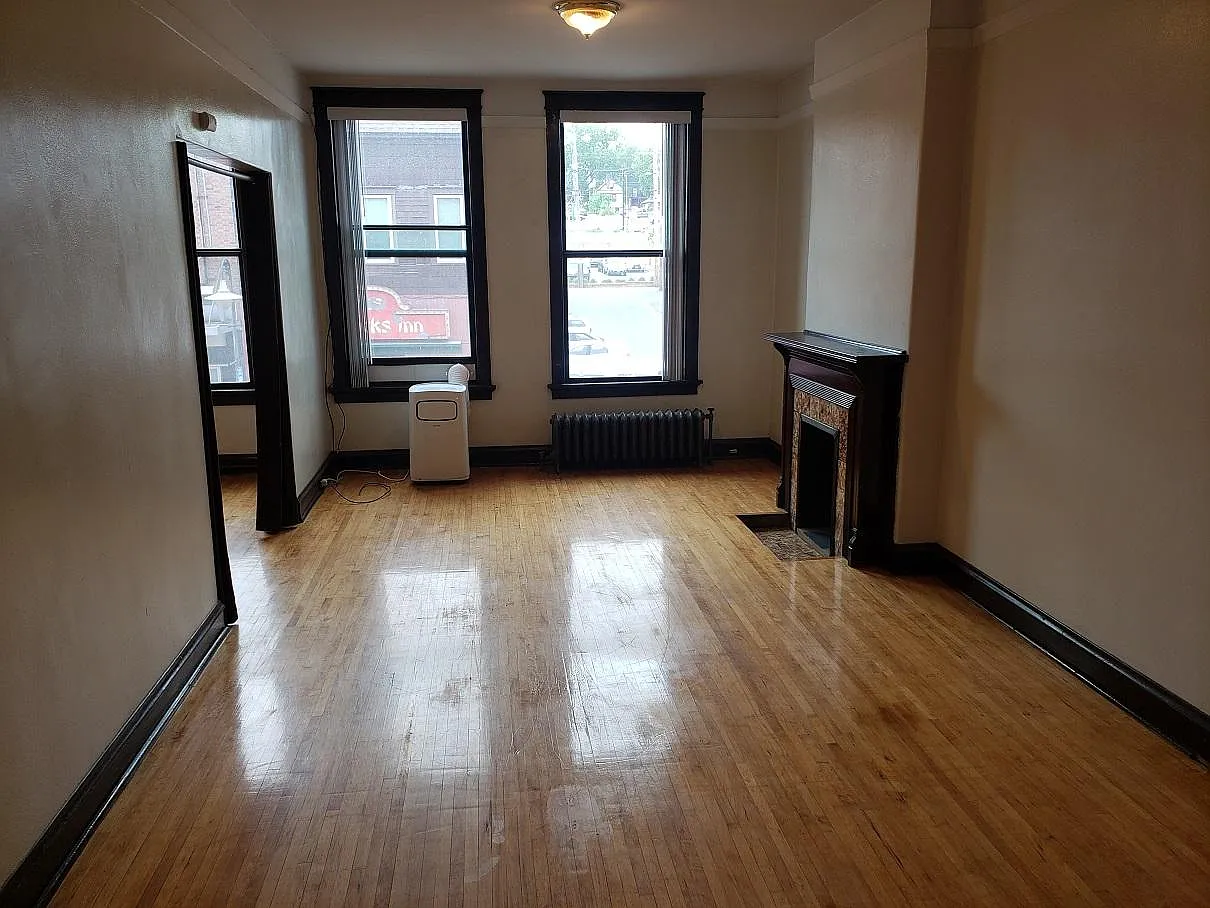 1 bed, 546 sqft, $1,165 — Photo 2