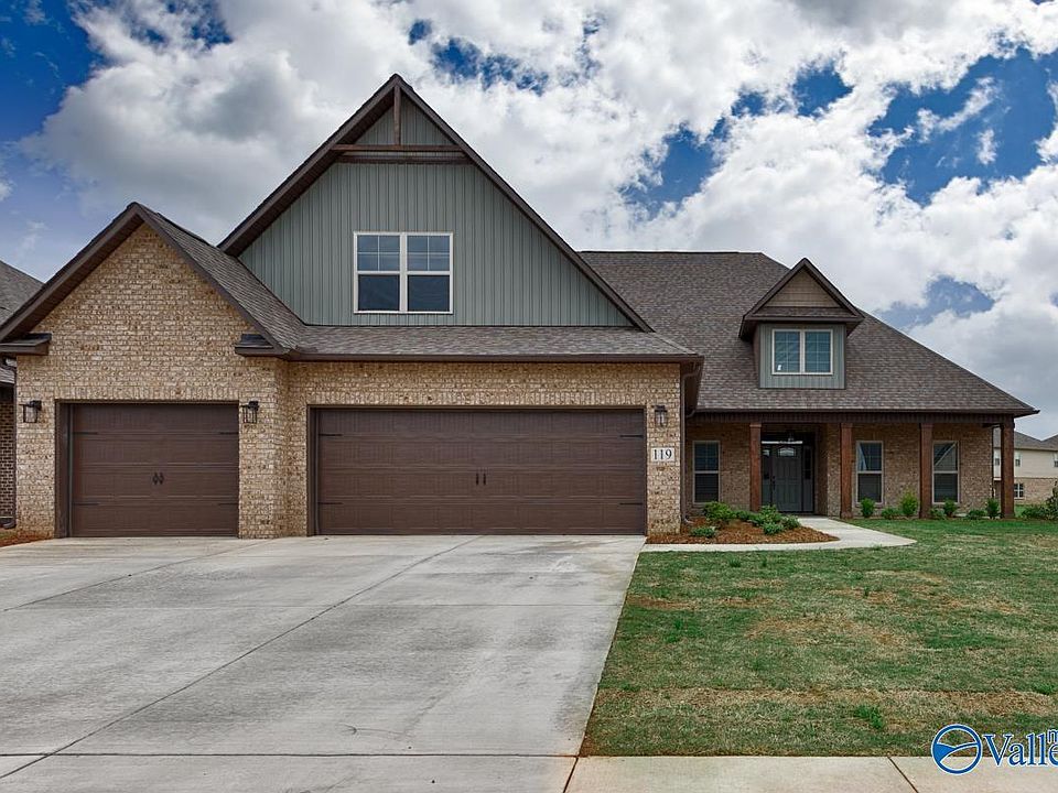 1st image of 119 Pat Cain Dr