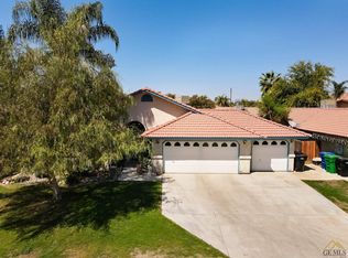 578 Wiedmann Ave, Shafter, CA 93263