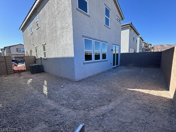 4th image of 9096 Vesey Ave