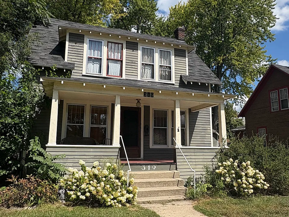 319 South St