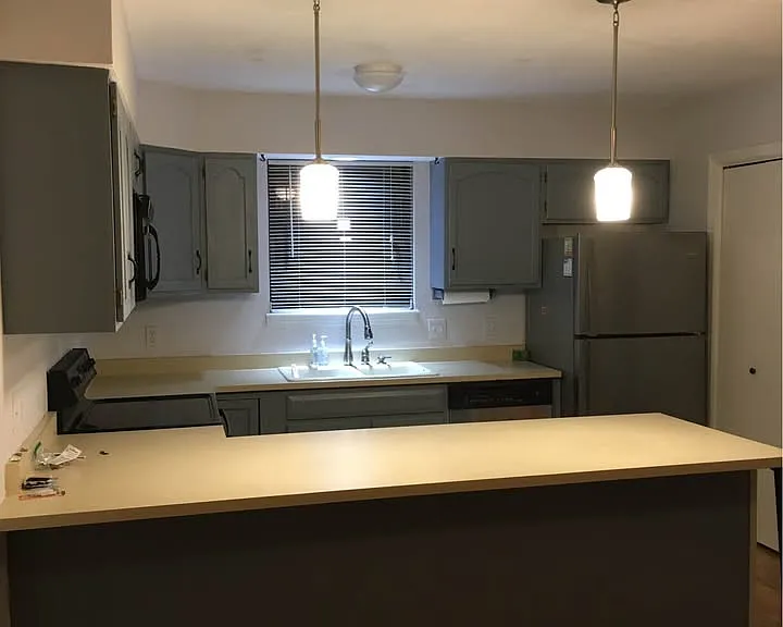 908 Homestake Dr — Photo 3