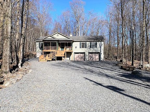 3rd image of 14 Thornwood Ter