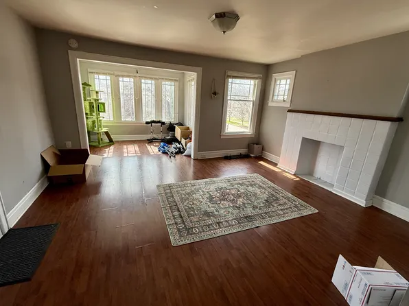 908 9th Ave #3, Huntington, WV 25701