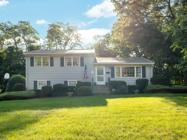 6 Hastings Rd, Parsippany-Troy Hills Twp., NJ 07950
