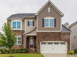 101 Gretchen Ln, Cary, NC 27513