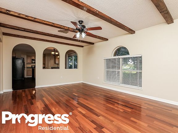 3rd image of 4327 Stonefield Dr