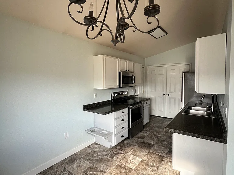 665 Snake River Ave — Photo 11