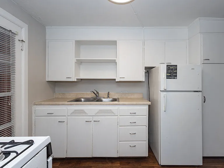 1330 Josephine St — Photo 22