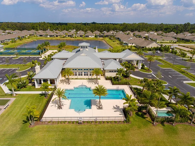 3435 Diamond Leaf Dr — Photo 36