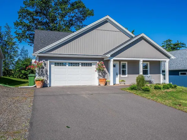 8 Covey Dr N, Kings, NS B4N 0H8