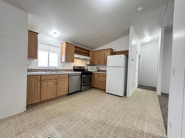 7826 E Juanita Ave — Photo 10