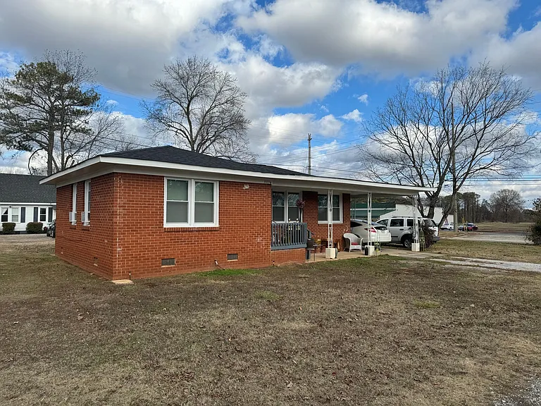3803 Pulaski Pike NW — Photo 3