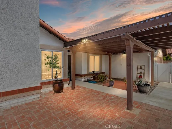 35466 Avenue E, Yucaipa, CA 92399