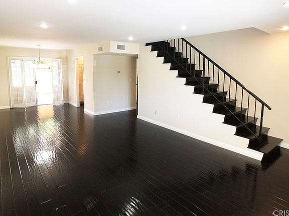 2nd image of 9950 Reseda Blvd Unit 11
