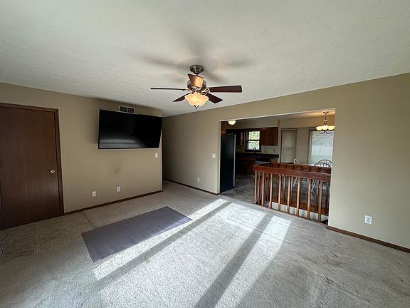5th image of 4611 Bedfordshire Dr