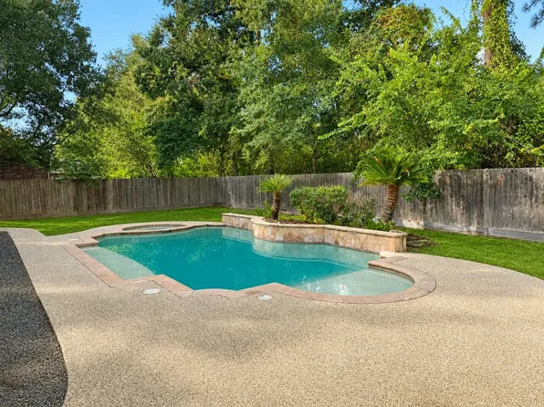 16522 Champions Cove Cir, Spring, TX 77379