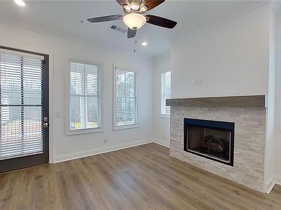 5th image of 4965 Sealy Cir #87
