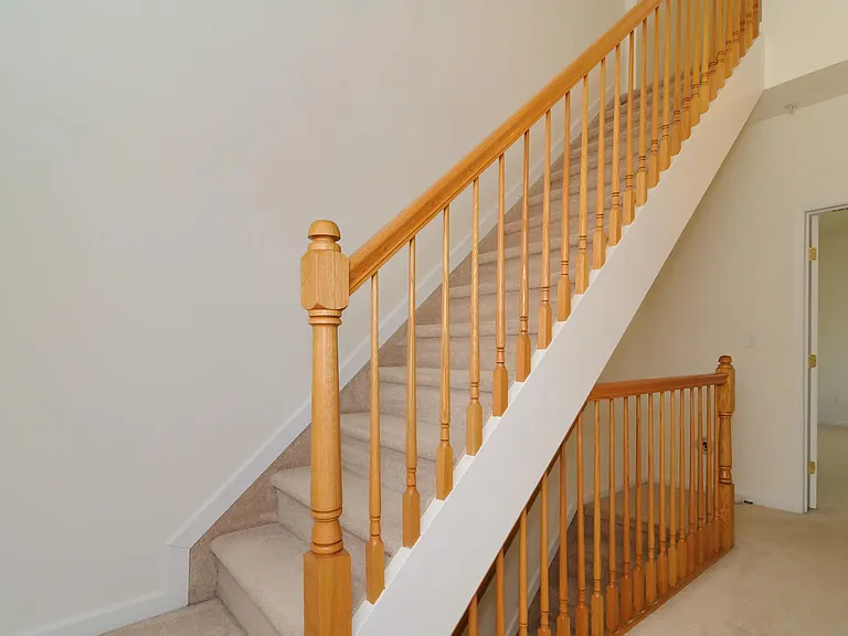 330 Maple Ave #4 — Photo 11