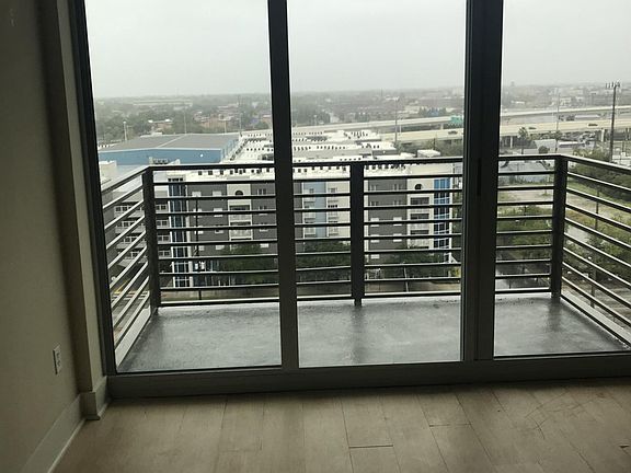 2nd image of 1208 E Kennedy Blvd Unit 1126
