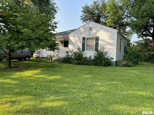 3340 Sherman St, Springfield, IL 62703