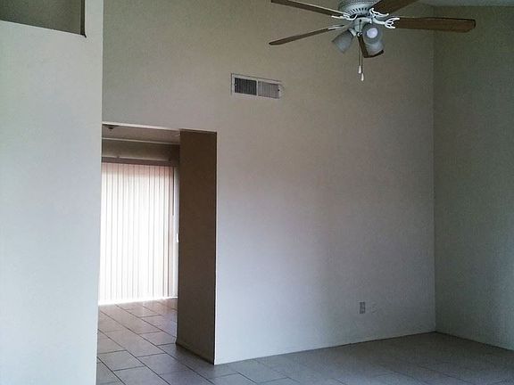 4th image of 50 W 9th Pl APT 6