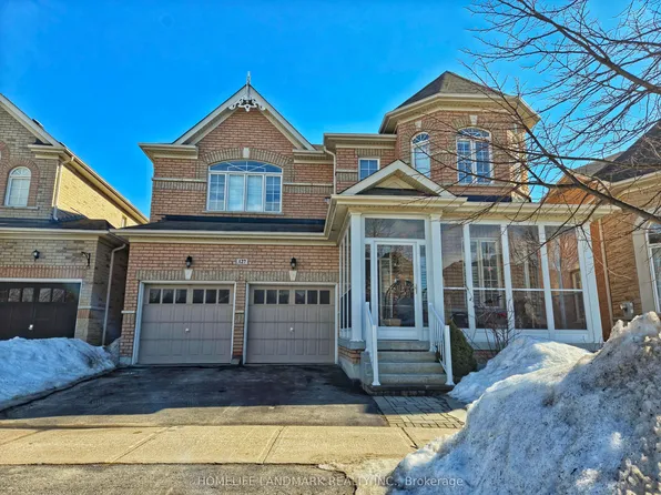 127 Rizal Ave, Markham, ON L6B 0E5