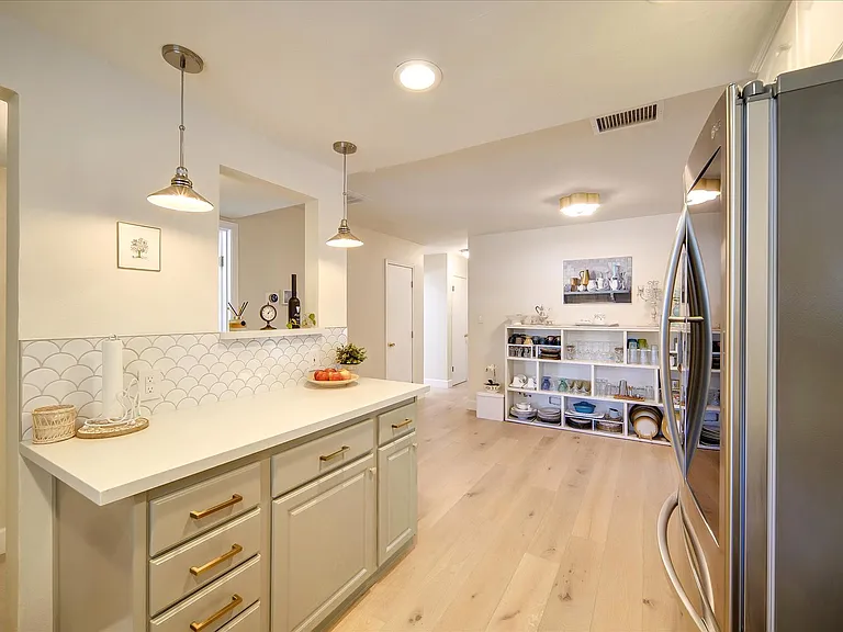 6237 Hancock Ave — Photo 28