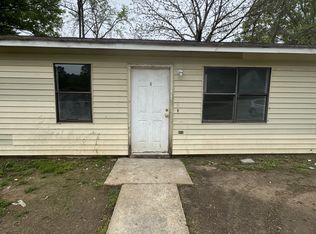 301 Holman St UNIT D, Greenwood, SC 29649
